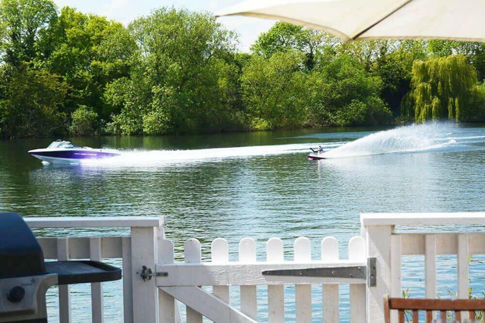 Mallard Lodge Cirencester Kültér fotó